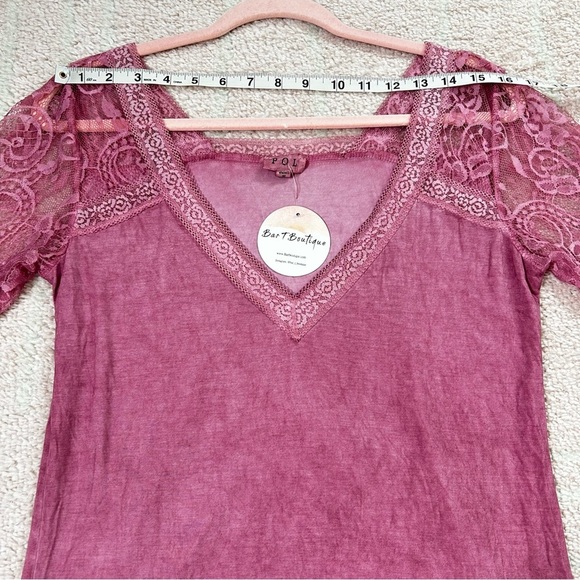 NWT POL Stonewash Lace V-Neck Tee Shirt Top Size Small Elevated Basic Dusty Rose - Picture 6 of 10